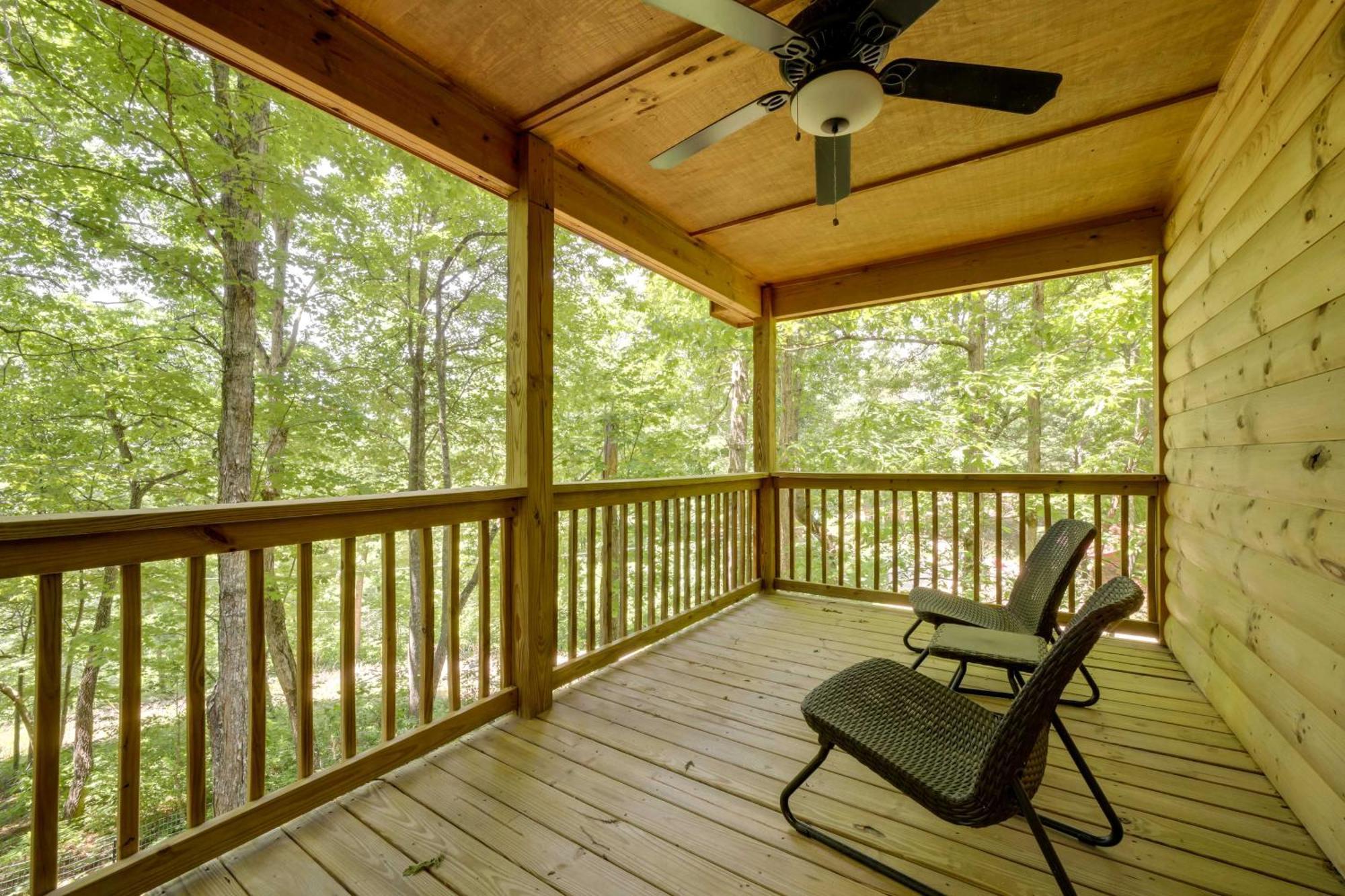 Cozy Whittier Cabin And Yard And Hot Tub, Pets Welcome מראה חיצוני תמונה