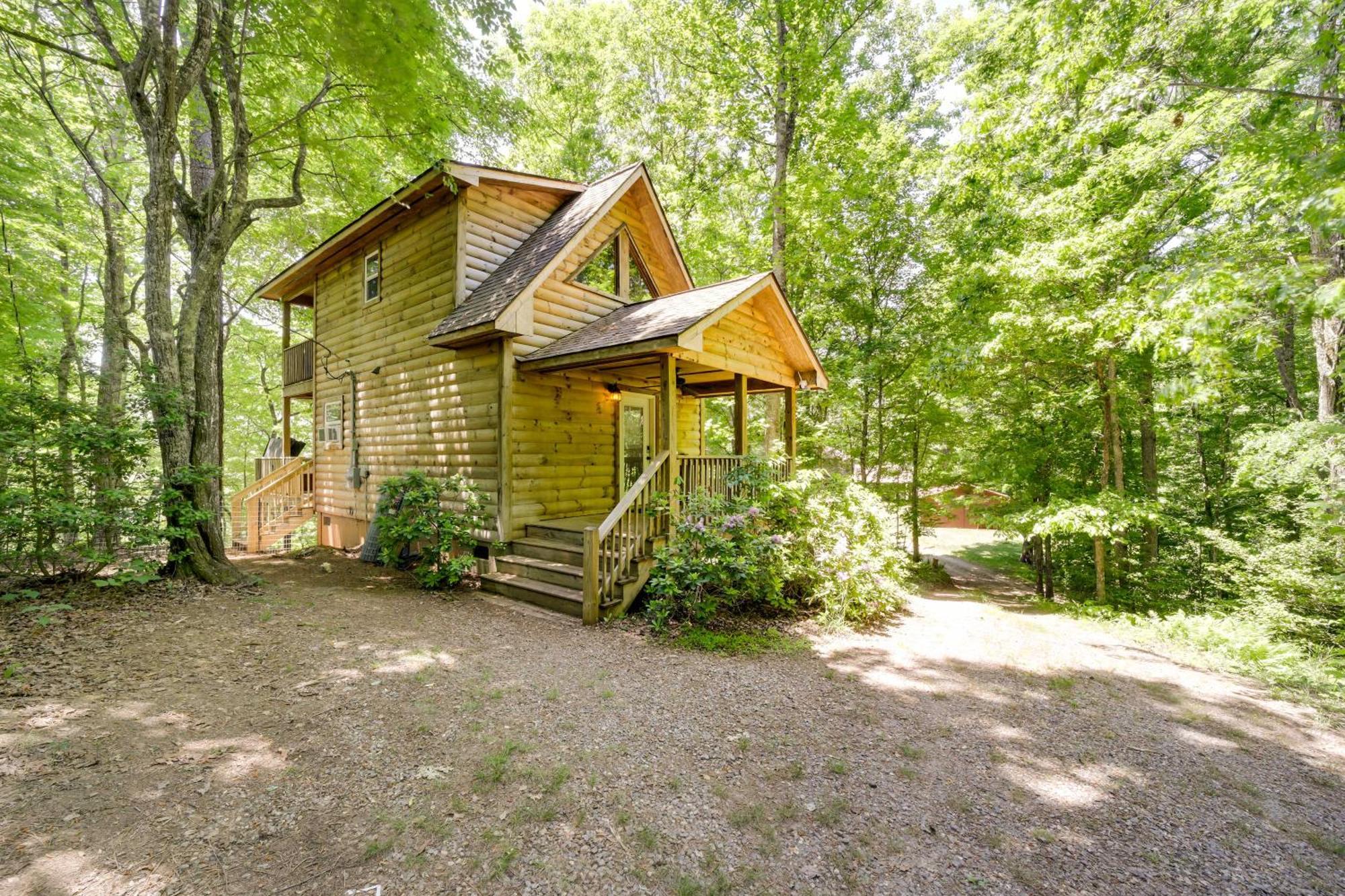 Cozy Whittier Cabin And Yard And Hot Tub, Pets Welcome מראה חיצוני תמונה